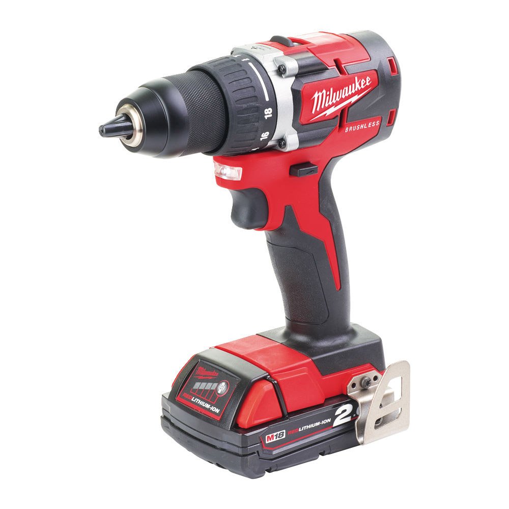 Дрель-шуруповерт аккумуляторная Milwaukee M18 CBLDD-202C