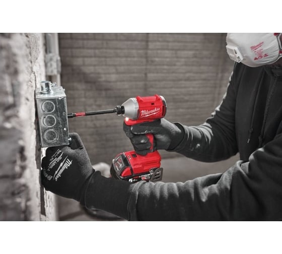 Винтоверт аккумуляторный MILWAUKEE M18 BLIDR-502X 